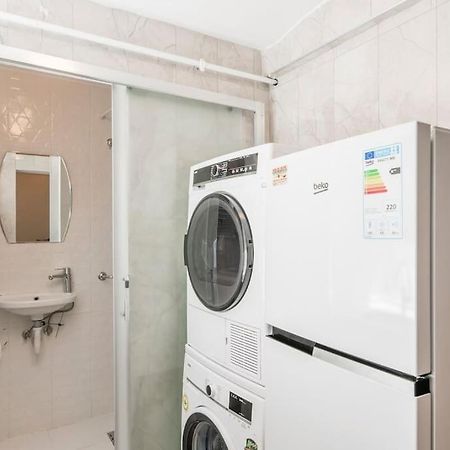 Beautiful 2Br House W/Ac 400Meters Taksim Square Apartment Istanbul Exterior photo